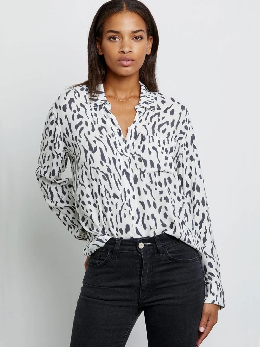 Rails Rocsi Ivory Cheetah Animal Print Long Sleeve Button Down Shirt size M